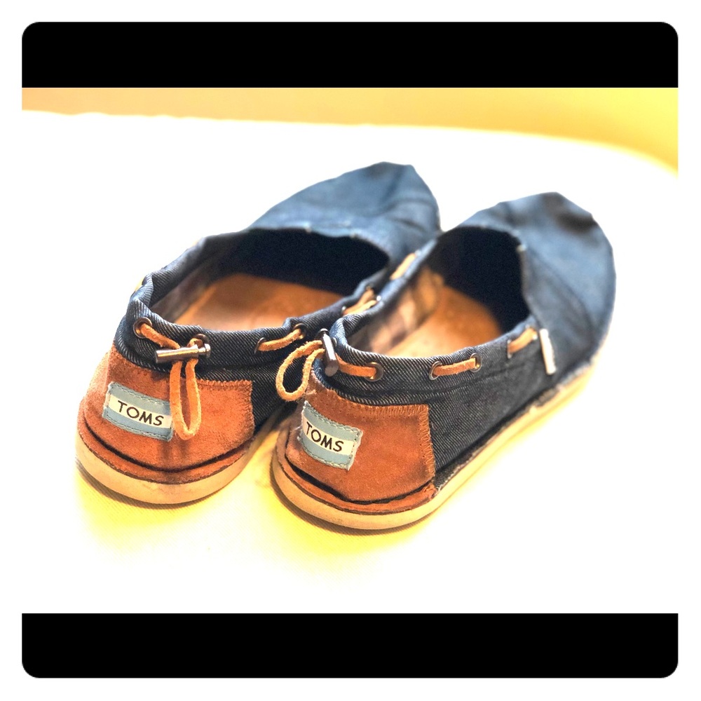 Toms blue and Brown Boat Shoes